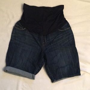 Liz Lange Maternity Jean Bermuda Shorts